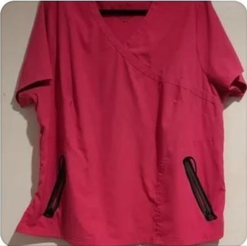 Scrub Pink KOI Top with Black Accents
